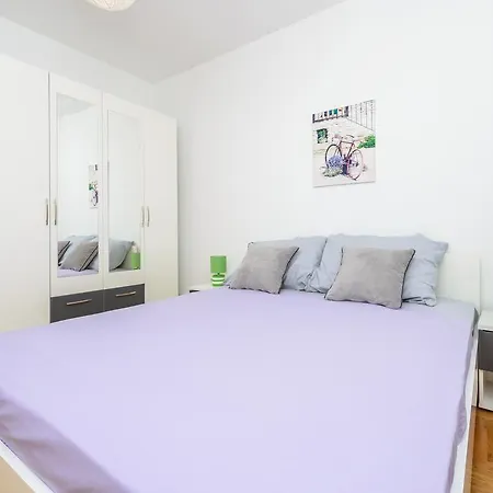 Διαμέρισμα Ana-marija *